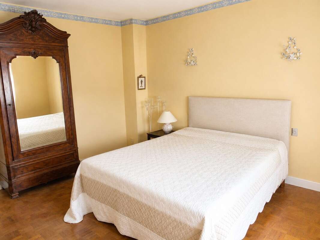 Maison 170 m² à Graulhet  - photo 6