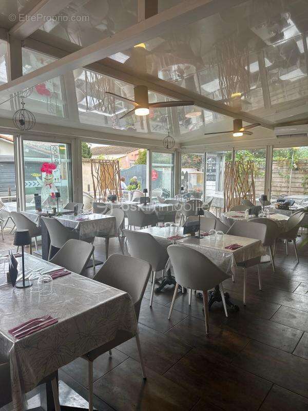 Commerce à FRONTIGNAN