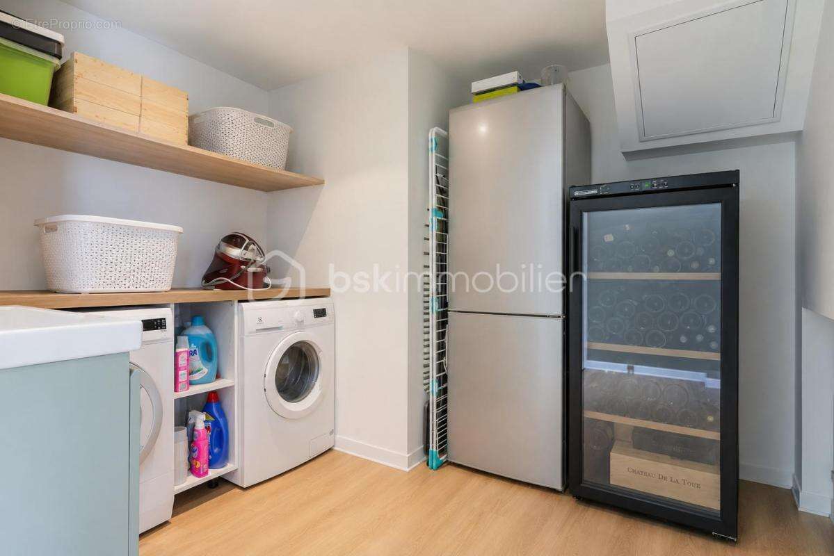 Appartement à PRINGY