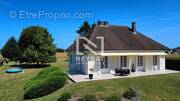 Maison à SASSENAY