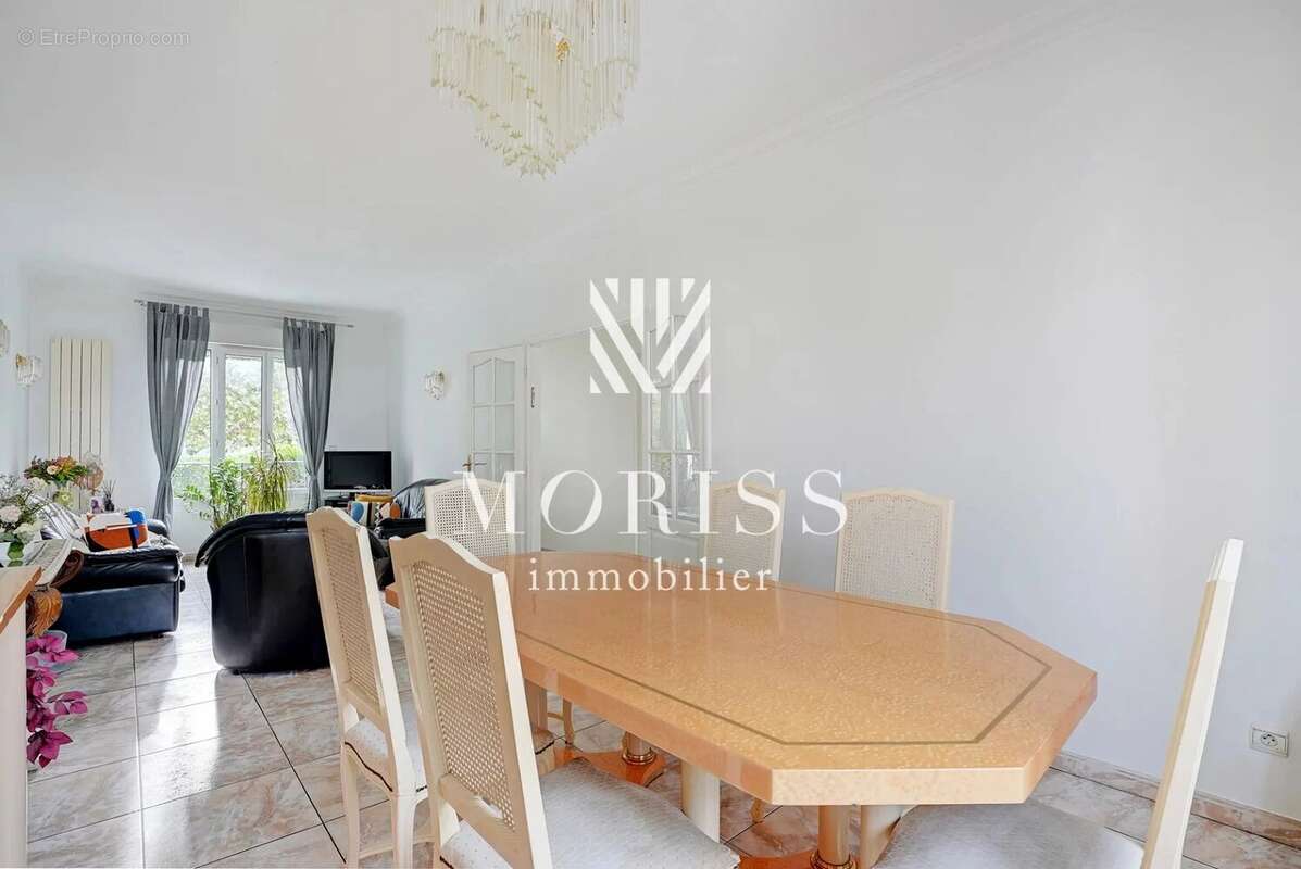 Maison à LE PERREUX-SUR-MARNE