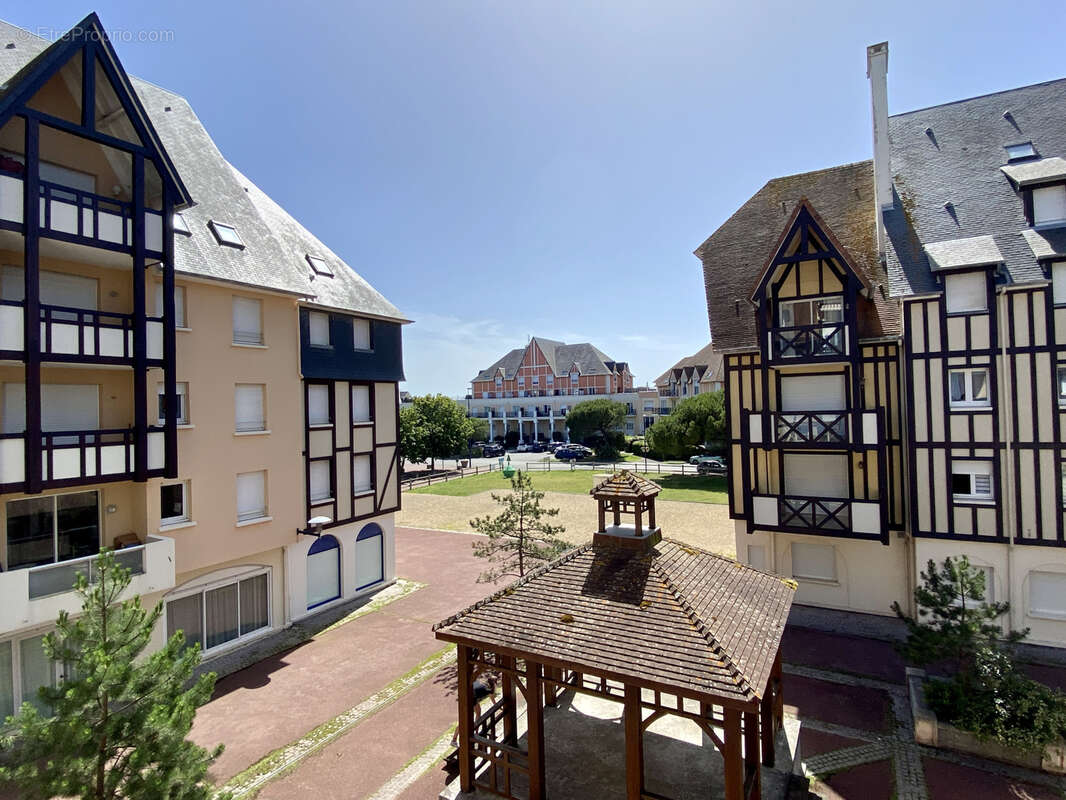 Appartement à DIVES-SUR-MER