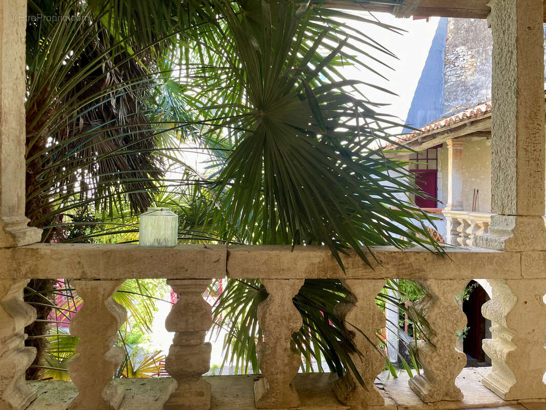Maison à LA ROCHEFOUCAULD