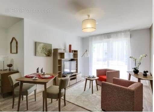 Appartement à L'ISLE-D'ABEAU
