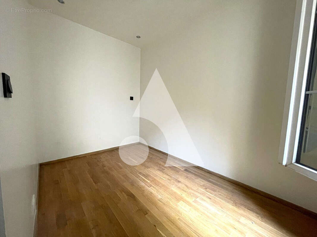 Appartement à CLICHY