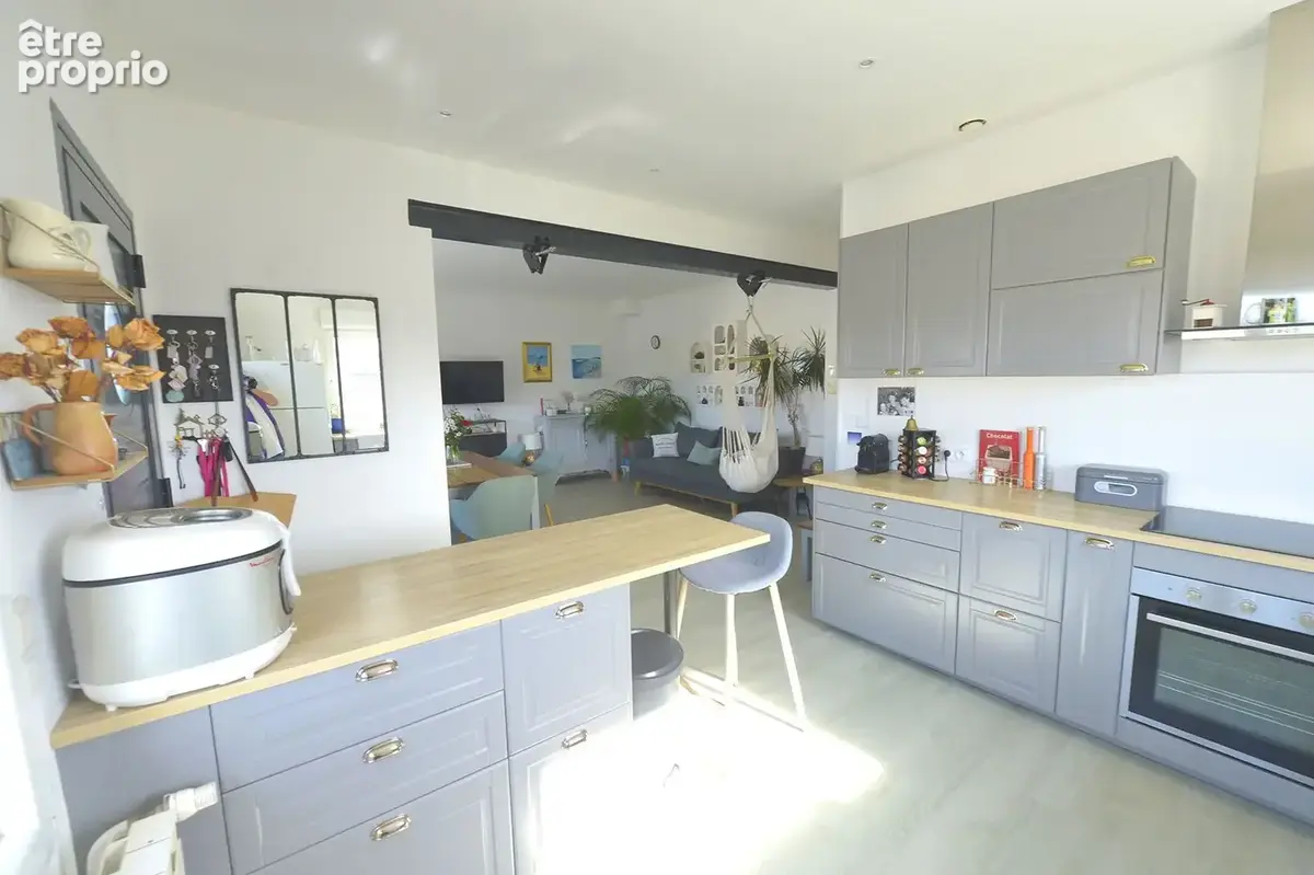 Maison 120 m² à Saint-Georges-De-Didonne  - photo 6