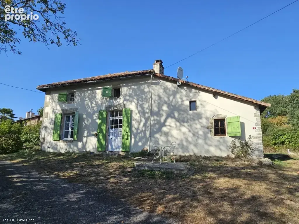 Maison à CHAMPAGNE-MOUTON