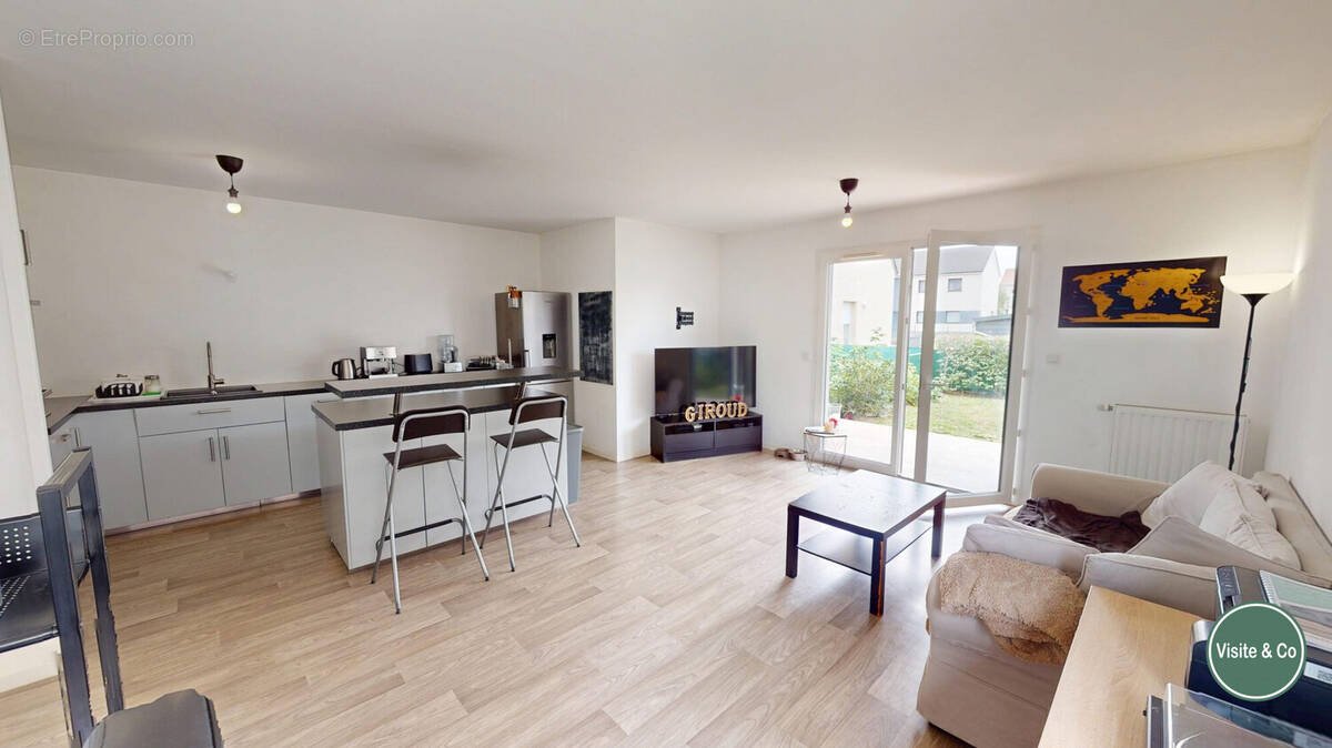 Appartement à CUVERVILLE