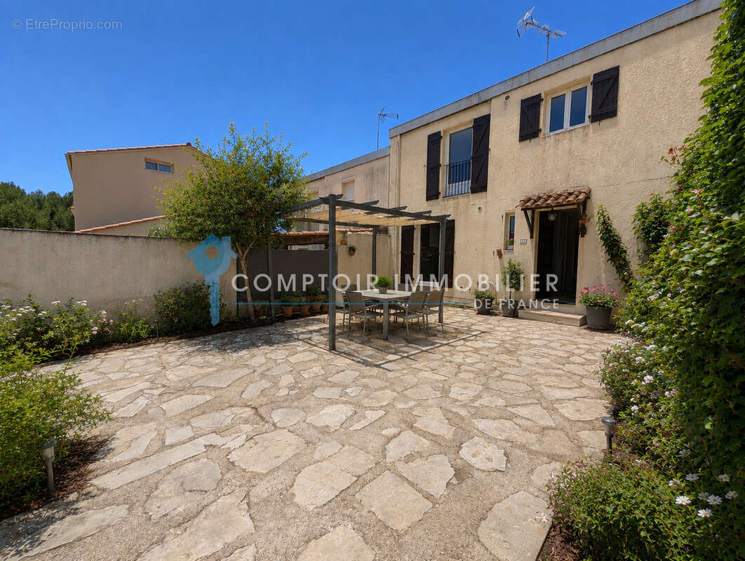 Dépt Hérault (34) - JACOU  à vendre maison climatisée de 85m2 en R+1 avec jardin et cabanon sur parcelle de 18 - photo 3