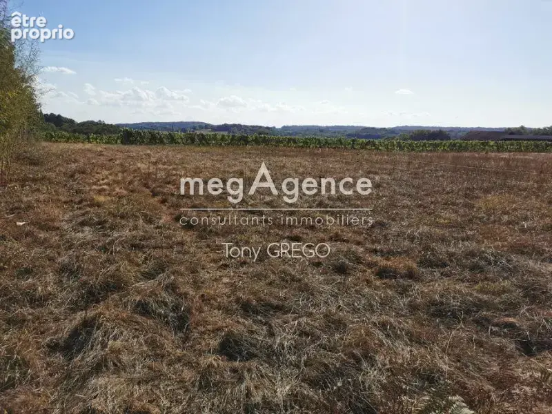 Terrain à BOUZON-GELLENAVE