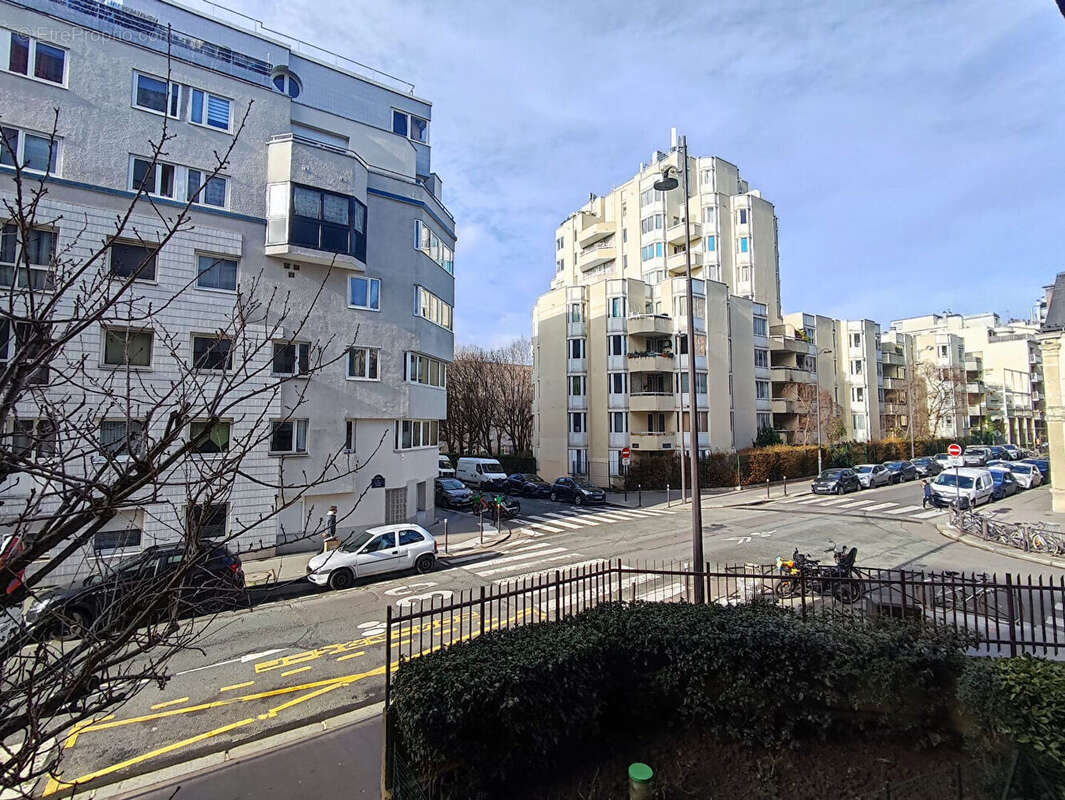 Appartement à PARIS-11E