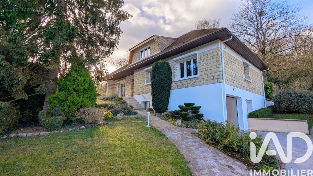 Photo 1 - Maison à MAULE