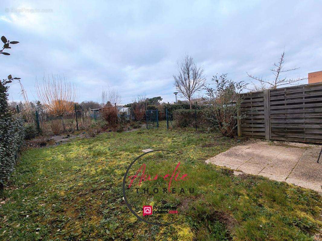 Maison à FLEURY-LES-AUBRAIS