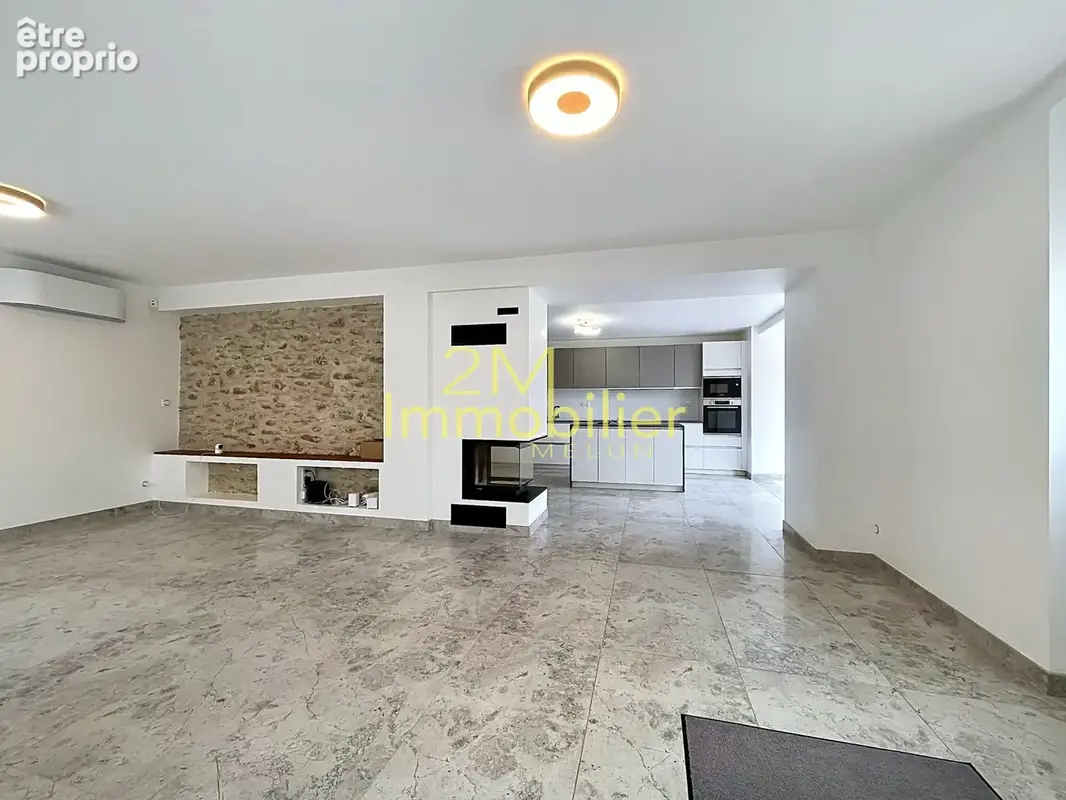 Maison familiale 150 m2 BOMBON - photo 10
