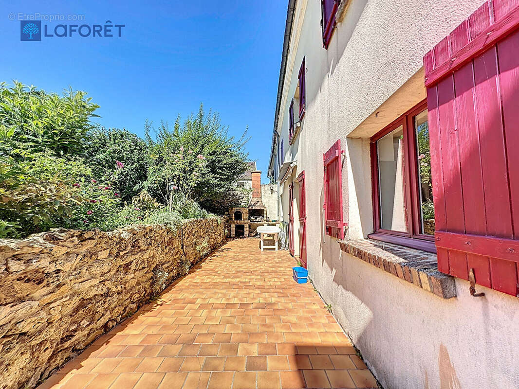 Maison à NANTEUIL-LES-MEAUX