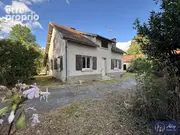 Maison 6 pièces à Beaulieu (Cantal)  - Maison à BEAULIEU