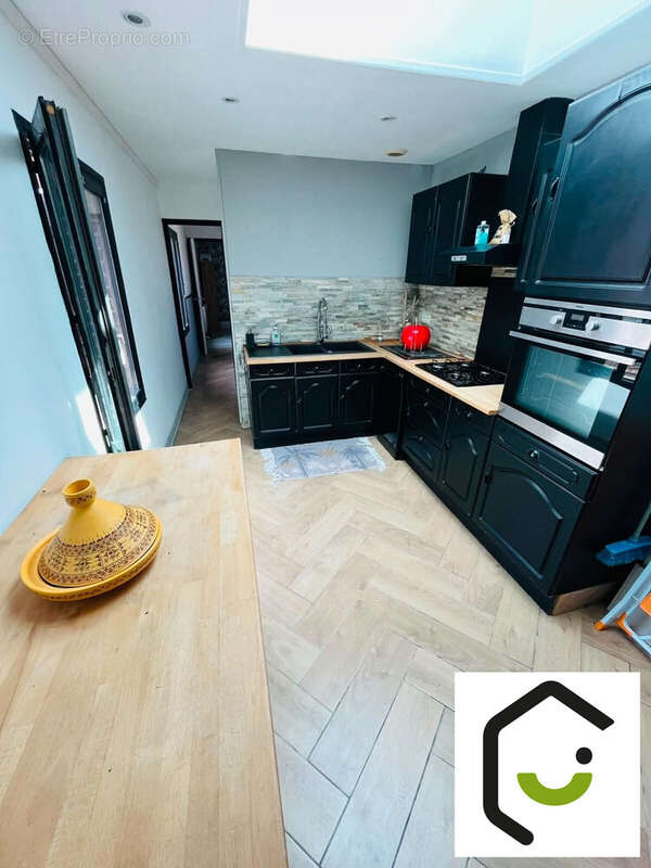 Maison 74 m² à Suzanne  - photo 3