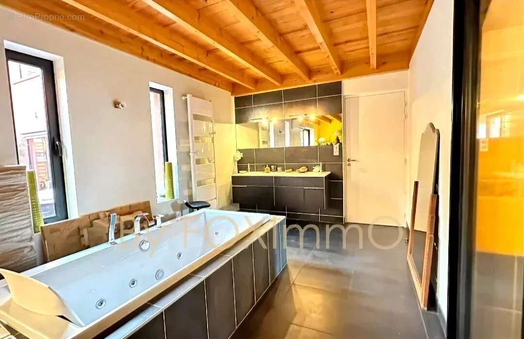 Appartement à ROANNE