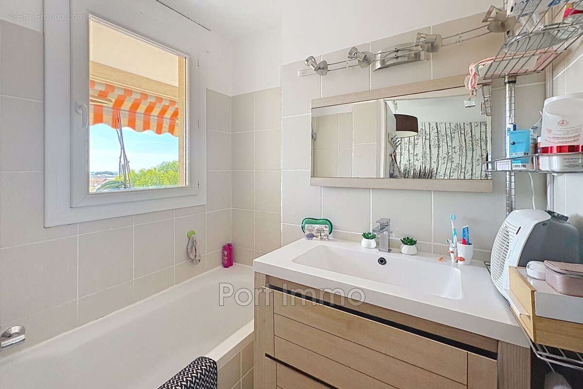 Appartement à CAGNES-SUR-MER