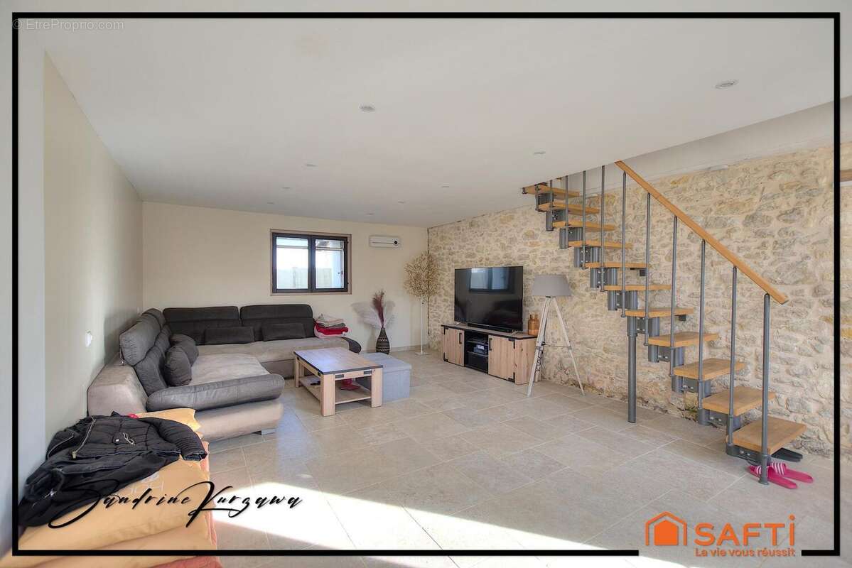 Photo 5 - Maison à BERSON