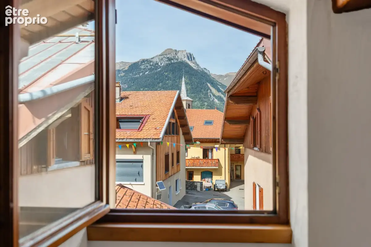 À vendre - appartement 45,78 m2 habitables   garage & grande cave   à 2 km de plagne montalbert - photo 3
