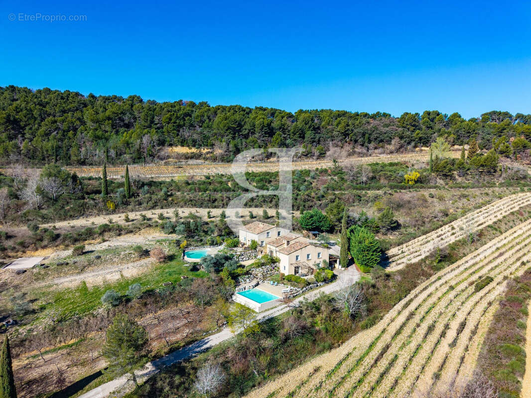 Maison à VAISON-LA-ROMAINE