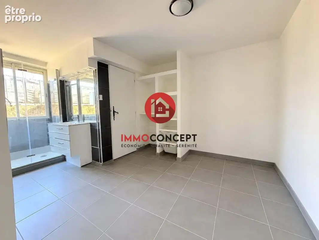 Maison 6 pièces 122 m² à vendre à Tresques (30330) - photo 9
