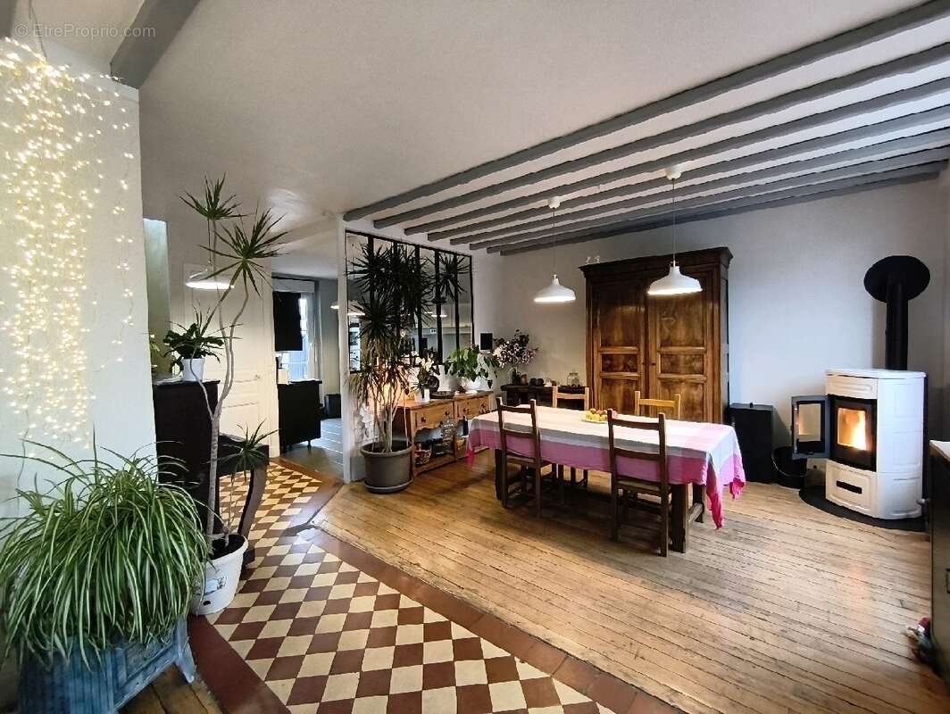 Maison à BEAUMONT-SUR-OISE