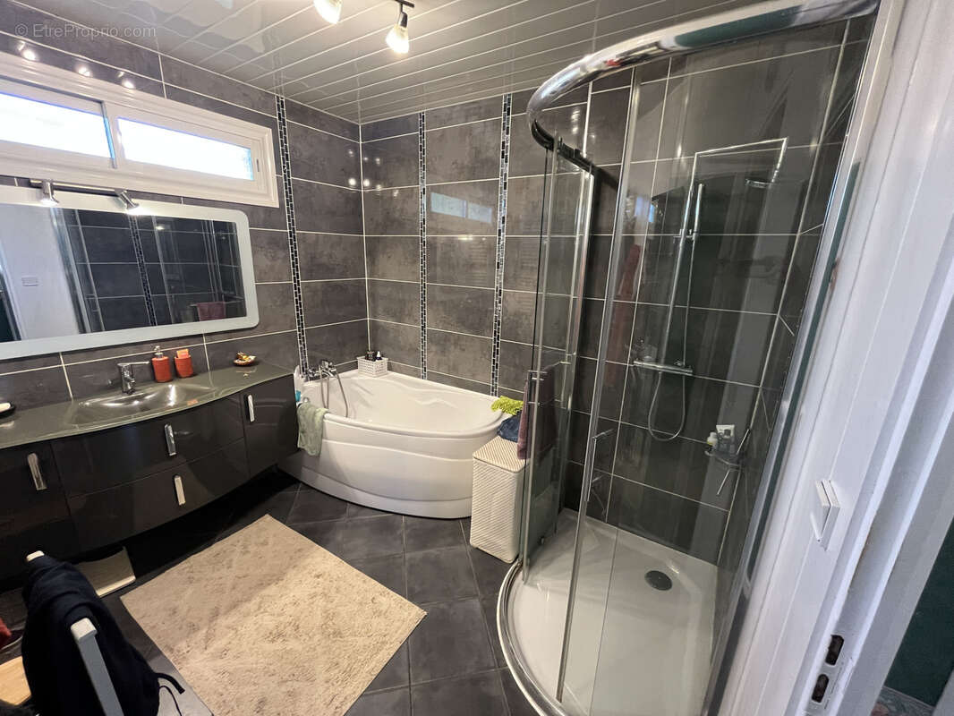 Maison à CHEVIGNY-SAINT-SAUVEUR