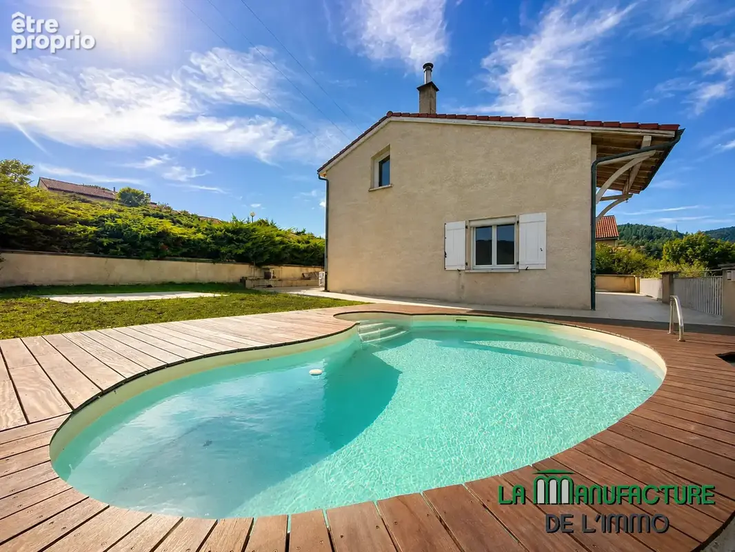 Maison de type F5/F6 avec piscine et belle vue sur terrain de 920 m2 / aurec-sur-Loire - photo 2