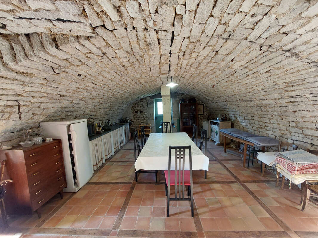 Maison à MONTCUQ