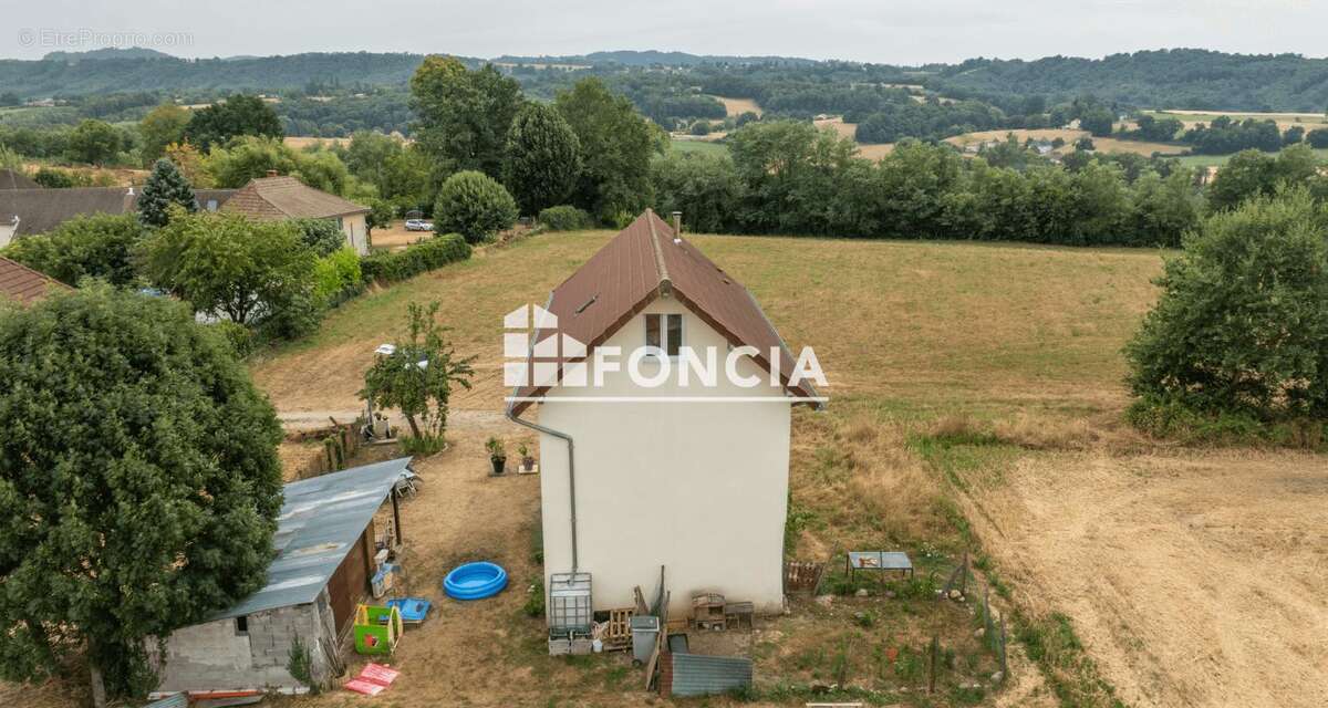 FONCIA - Maison familiale 4 pièces de 122 m2 - photo 11