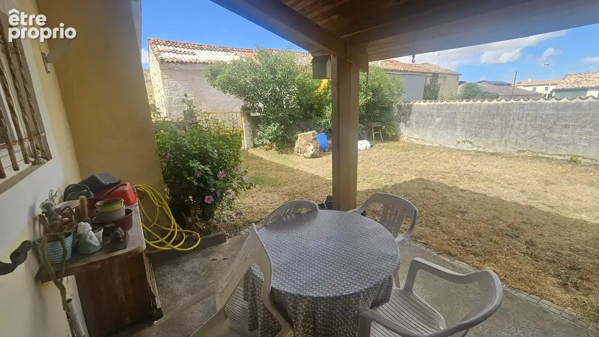 Saint-mard (17)   maison avec fort potentiel - photo 12