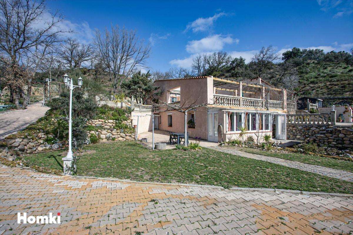 Maison/Villa T6 de 141 m2 à Millas 66170 - photo 2