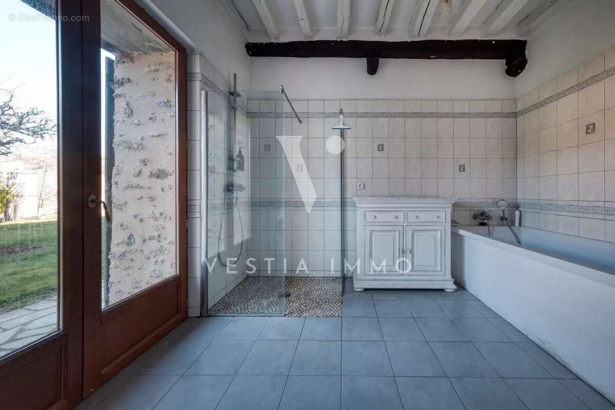 Commerce à PRUNAY-EN-YVELINES