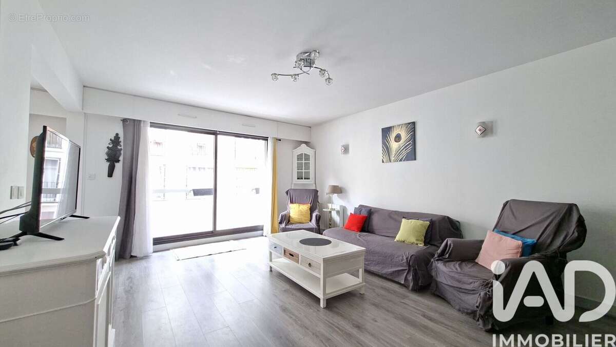 Photo 2 - Appartement à PARIS-20E