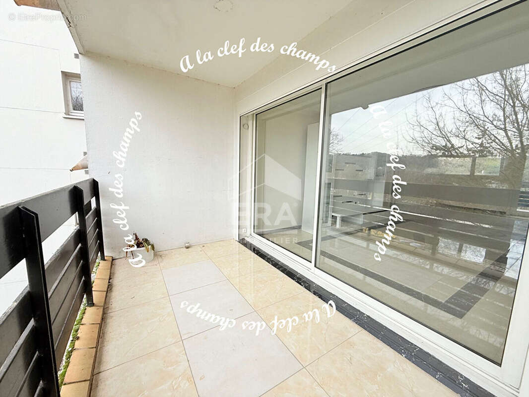 Appartement à GIF-SUR-YVETTE