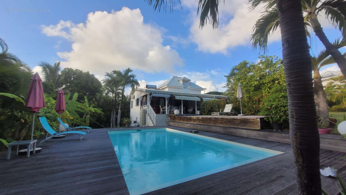 Maison à SAINT-FRANCOIS