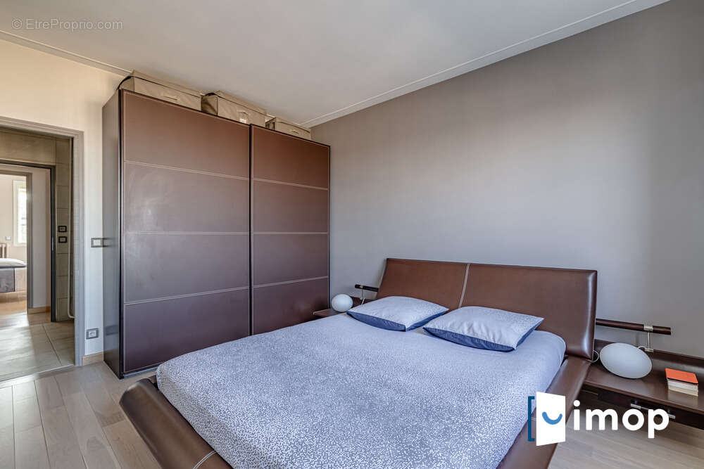 Appartement à SAINT-CLOUD