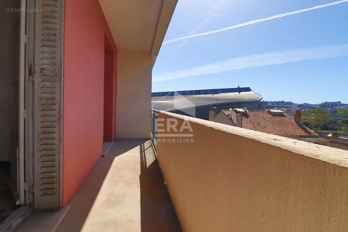 Appartement à MARSEILLE-10E