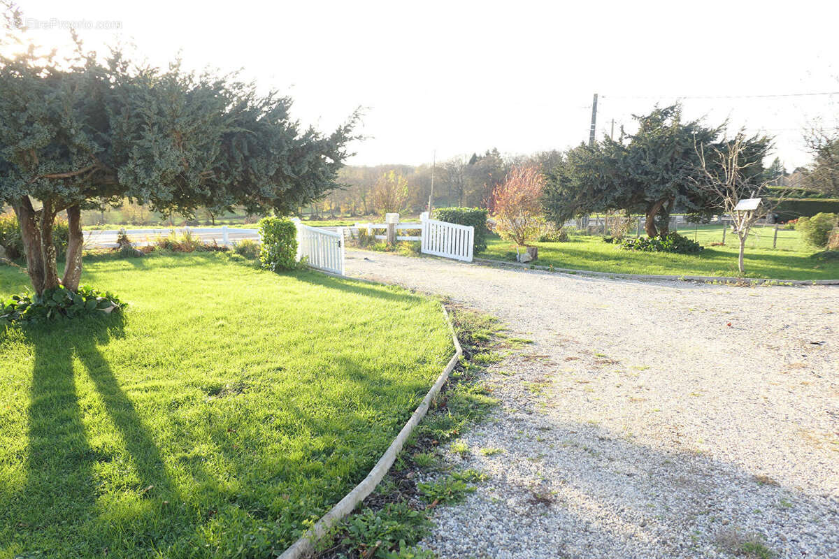 Maison à SAINT-BARTHELEMY