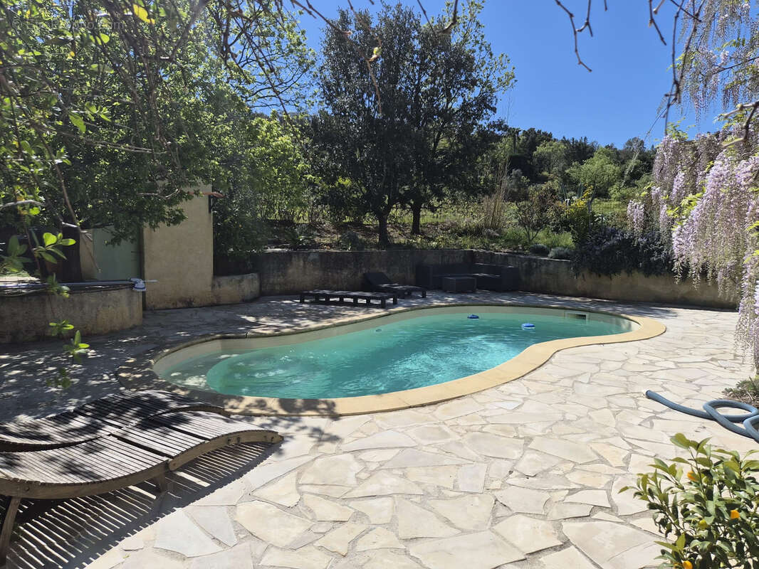 Maison à PLAN-DE-LA-TOUR