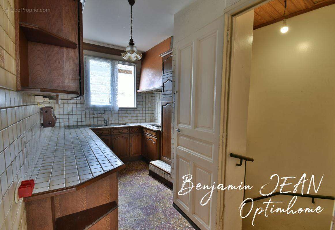SÉRIGNAN – Ensemble immobilier rare en cœur de ville - photo 13