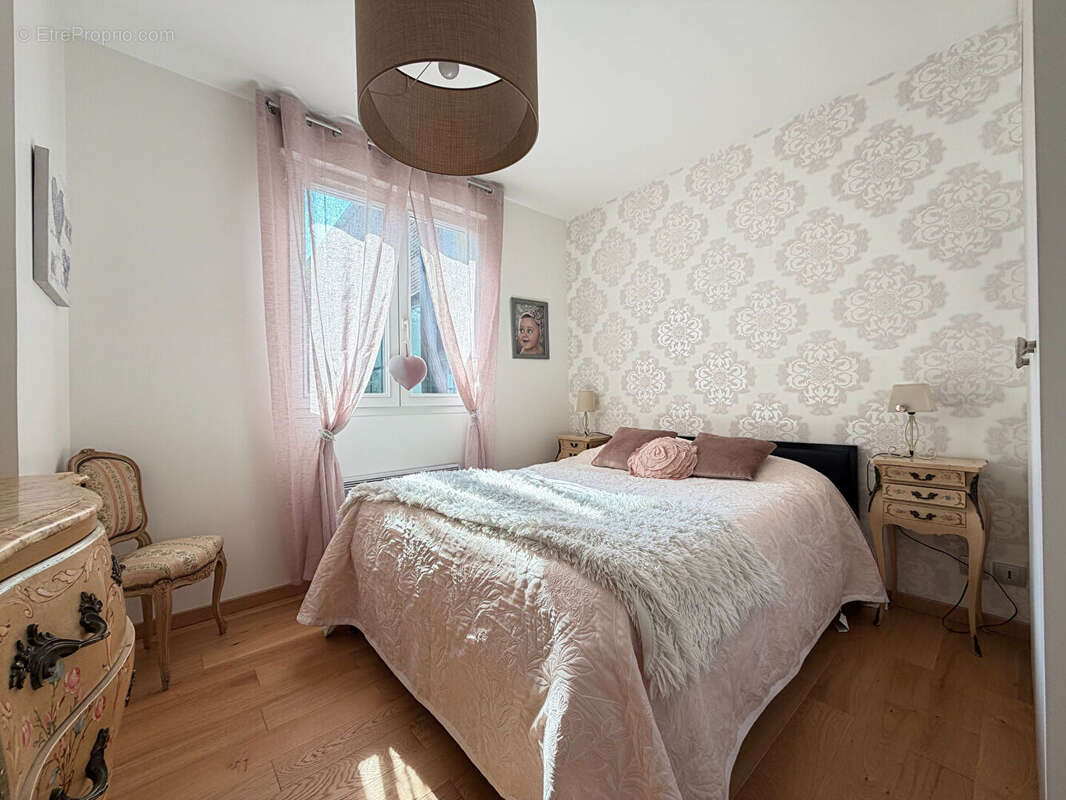 Maison à IVRY-SUR-SEINE