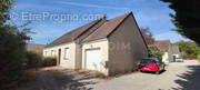Maison à CHAMPS-SUR-YONNE