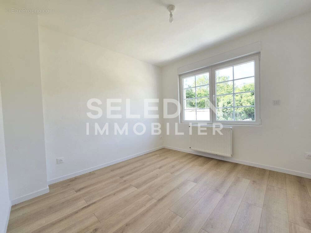 Maison individuelle semi plain-pied T7 à VERQUIN - photo 5