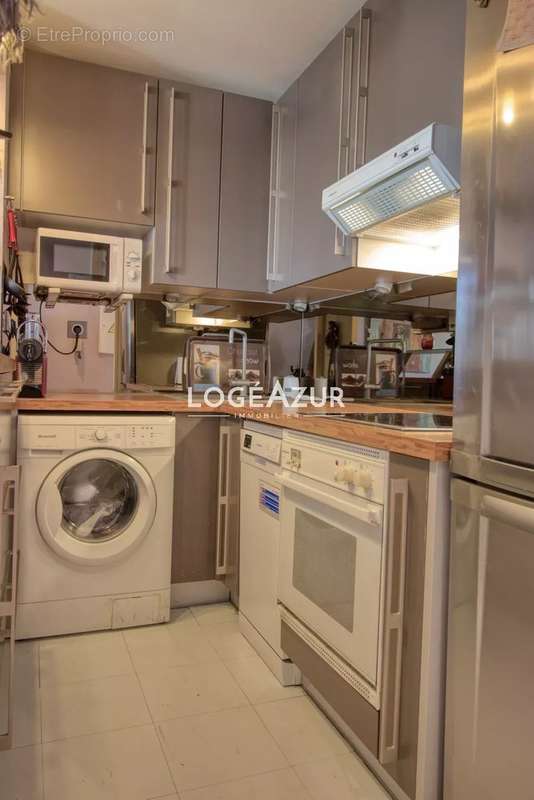 Appartement à VALLAURIS