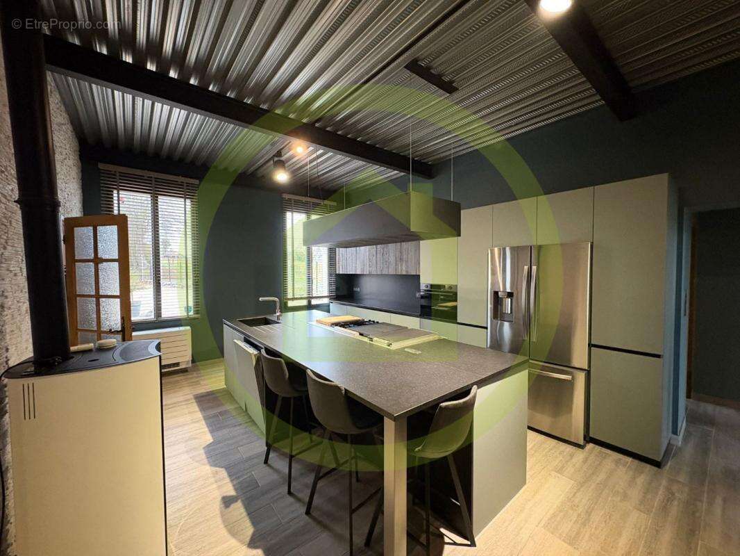 Maison 256 m² à Ochancourt  - photo 6