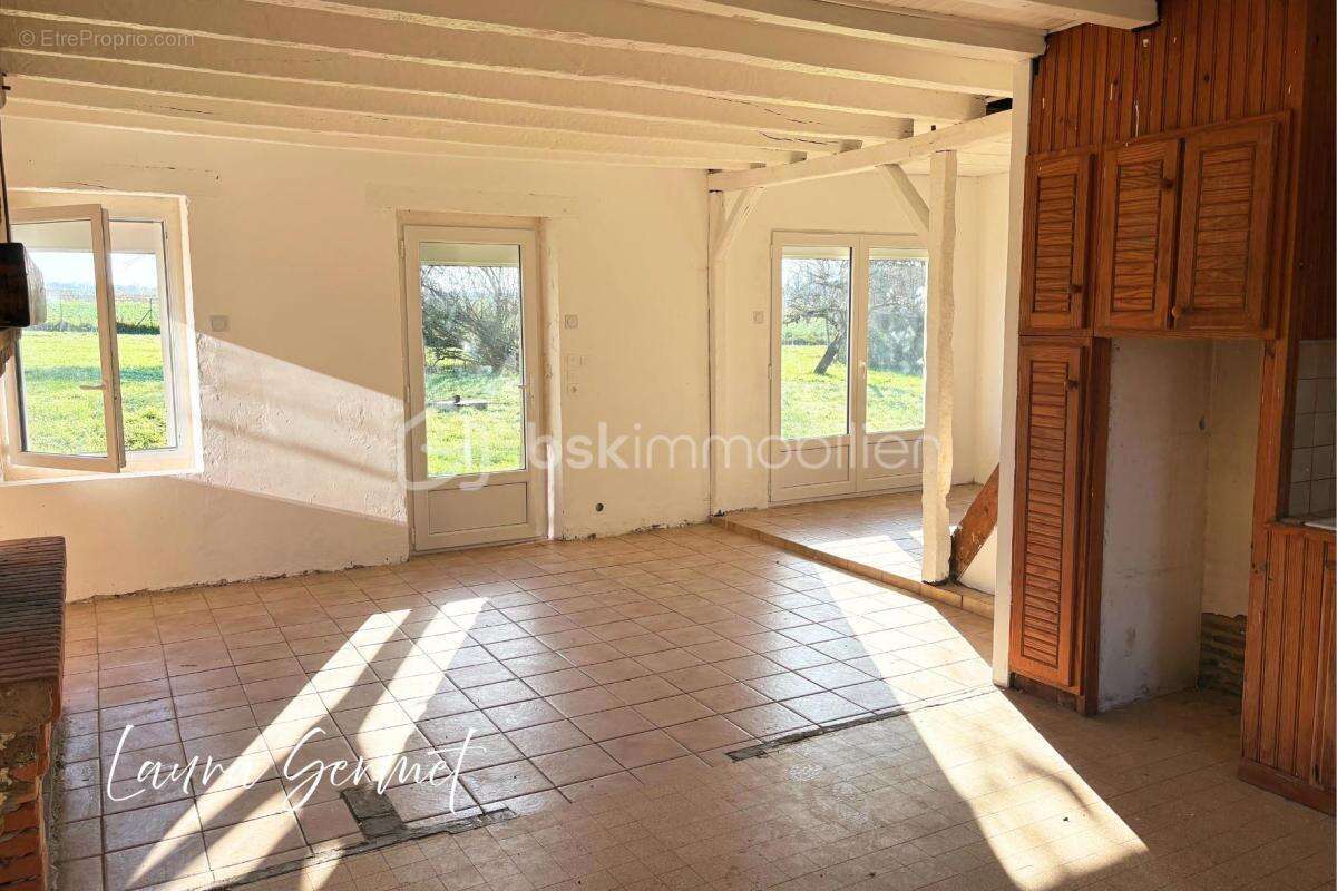 Maison à ROUVRES-LES-BOIS