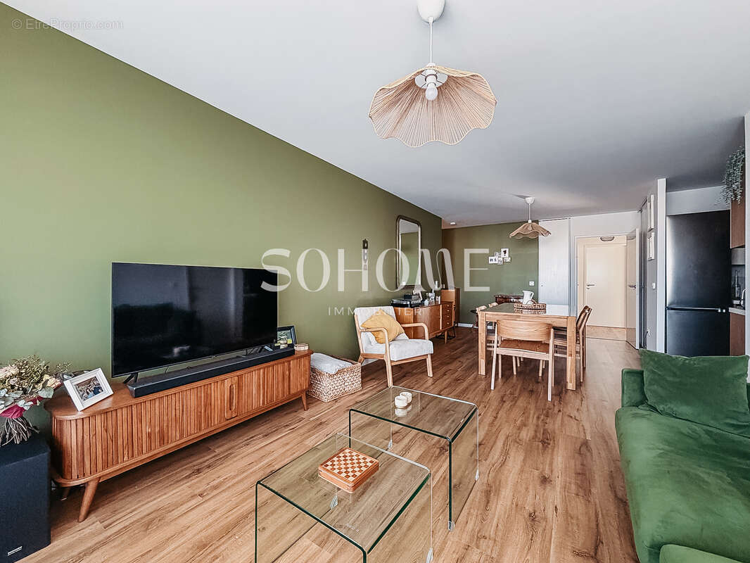 Appartement à BEZANNES